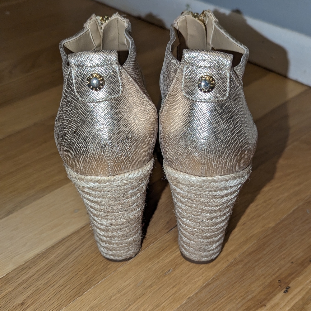 Michael Kors Danita Heel - Picture 4 of 6